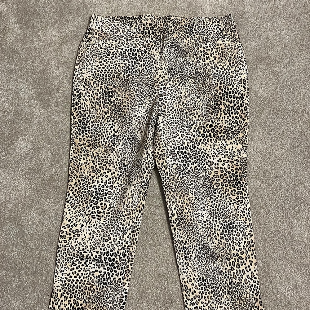 Leopard print Capris